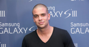 DALLAS, TX - AUGUST 18: Actor Mark Salling celebrates Samsung Galaxy S III held at Avenu Lounge on August 18, 2012 in Dallas, Texas. (Photo by Peter Larsen/Getty Images for Samsung)