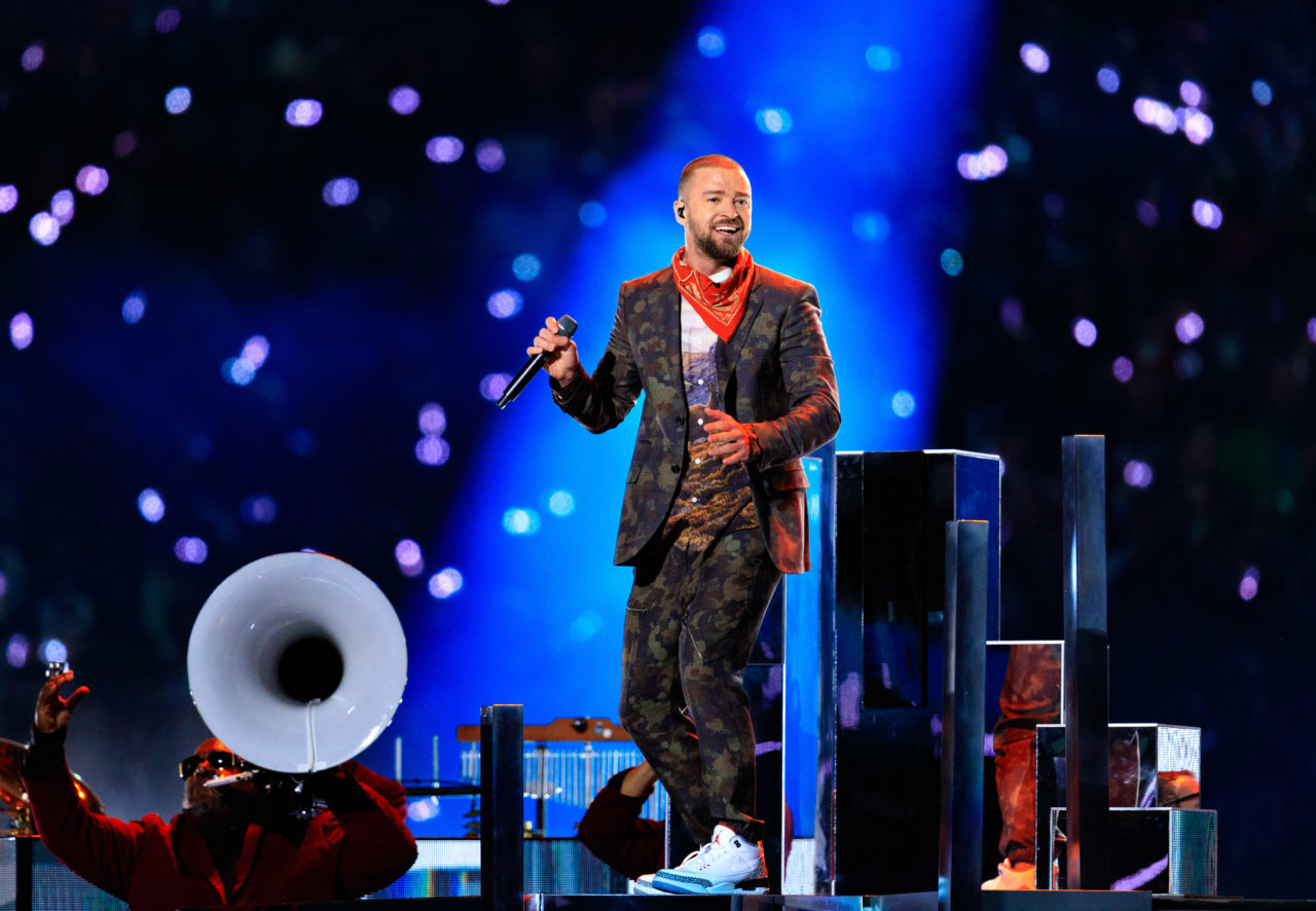 MINNEAPOLIS, MN - FEBRUARY 04: Recording artist Justin Timberlake performs onstage during the Pepsi Super Bowl LII Halftime Show at U.S. Bank Stadium on February 4, 2018 in Minneapolis, Minnesota. (Photo by Christopher Polk/Getty Images)