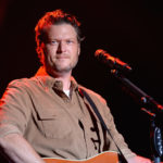 DOVER, DE - JUNE 26: Singer Blake Shelton performs onstage during day 1 of the Big Barrel Country Music Festival on June 26, 2015 in Dover, Delaware. (Photo by Stephen Lovekin/Getty Images for Big Barrel)