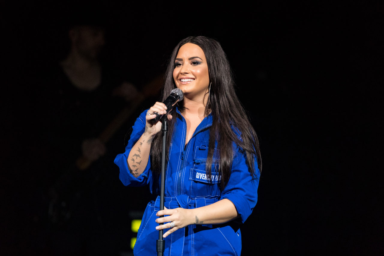 DALLAS, TX - FEBRUARY 09: Demi Lovato performs live exclusively for American Airlines AAdvantage¨ Mastercard¨ cardmembers at House of Blues Dallas on Friday, February 9th in Dallas, TX. (Photo by Christopher Polk/Getty Images for Mastercard)