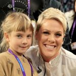 MINNEAPOLIS, MN - FEBRUARY 04: Recording artist Pink (R) poses with daughter Willow Sage Hart before the National Anthem during the Super Bowl LII Pregame show at U.S. Bank Stadium on February 4, 2018 in Minneapolis, Minnesota. (Photo by Christopher Polk/Getty Images)